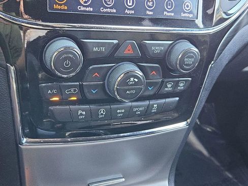 Used 2019 Jeep Grand Cherokee Altitude image 35