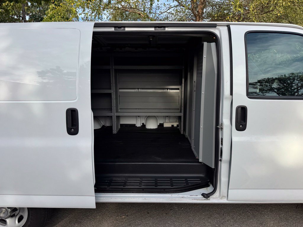Used 2021 Chevrolet Express 2500 w/ Driver Convenience Package RWD image 13