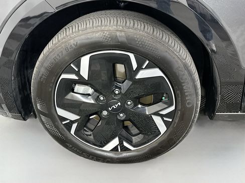 Used 2024 Kia Niro Wave FWD image 33