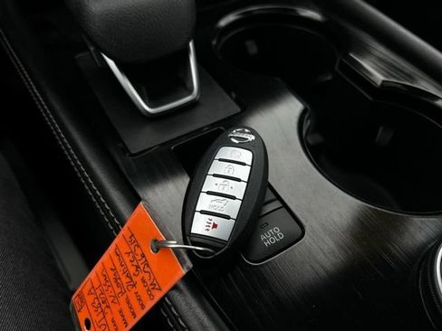 Used 2021 Nissan Rogue Platinum AWD/4WD image 49