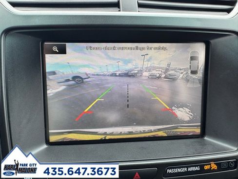 Used 2016 Ford Explorer XLT w/ Equipment Group 202A image 14