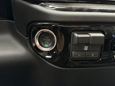 New 2026 Chevrolet Silverado 2500 ZR2 AWD/4WD image 20