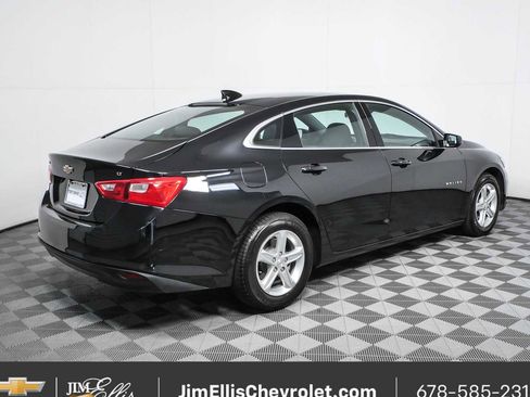 Used 2023 Chevrolet Malibu LT FWD image 3
