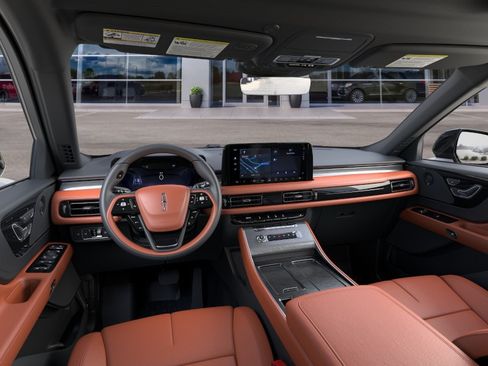 New 2026 Lincoln Aviator Reserve w/ Jet Appearance Package AWD/4WD image 9