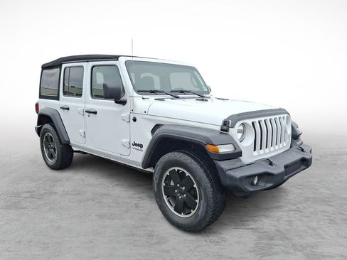 Used 2022 Jeep Wrangler Unlimited Sport AWD/4WD image 7