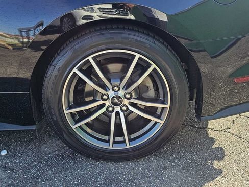Used 2017 Ford Mustang Premium RWD image 13