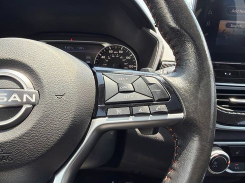 Used 2023 Nissan Altima 2.5 SR w/ SR Premium Package AWD/4WD image 27
