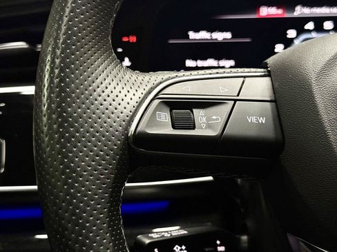 Used 2022 Audi SQ7 Prestige w/ Prestige Package AWD/4WD image 23