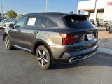 Used 2022 Kia Sorento EX w/ Panoramic Sunroof Package image 3