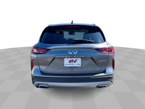 Used 2022 INFINITI QX50 Luxe image 8