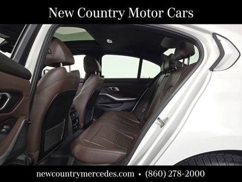 Used 2020 BMW 330i xDrive Sedan w/ Premium Package AWD/4WD image 17