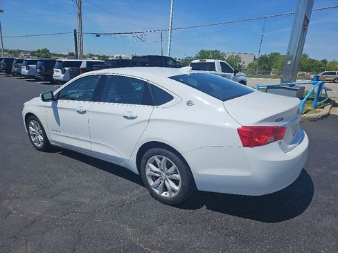 Used 2018 Chevrolet Impala LT w/ LT Leather Package FWD image 9