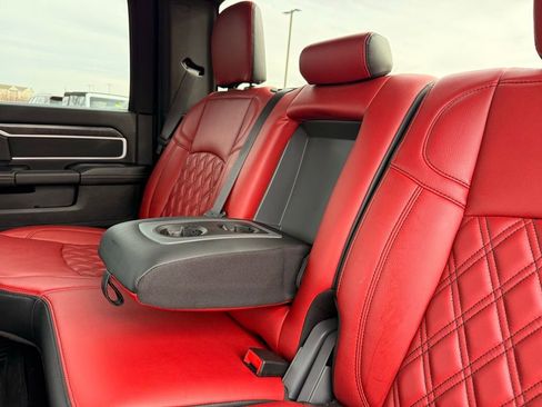 Used 2024 RAM 2500 Big Horn w/ Safety Group image 39