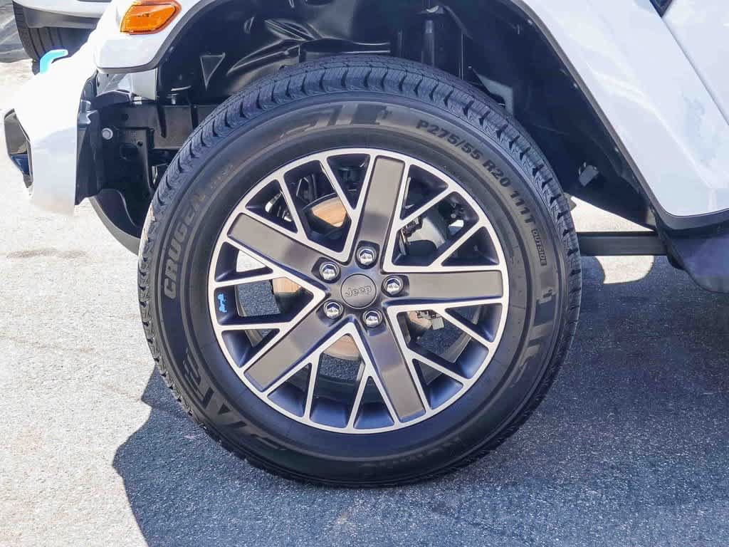 Used 2022 Jeep Wrangler Unlimited Sahara AWD/4WD image 10