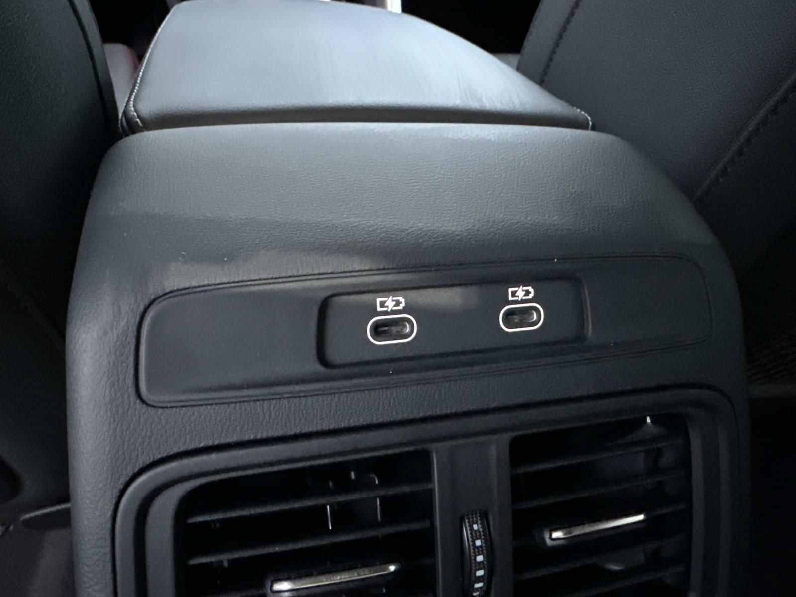 Used 2025 Audi Q5 Premium AWD/4WD image 30