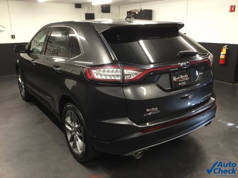 Used 2017 Ford Edge Titanium w/ Equipment Group 302A image 7