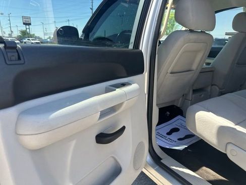 Used 2010 Chevrolet Silverado 1500 LT w/ Power Pack Plus RWD image 25