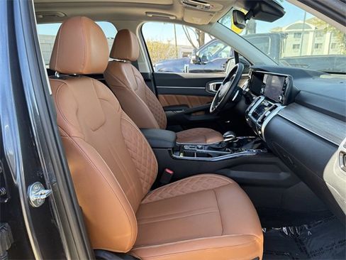 Used 2022 Kia Sorento SX Prestige w/ Rust Color Package image 30