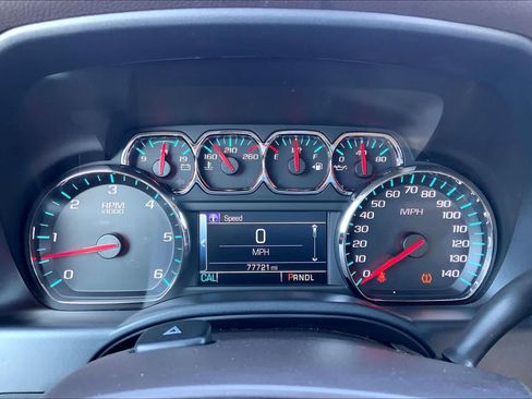 Used 2017 Chevrolet Silverado 1500 LT w/ Texas Edition RWD image 26