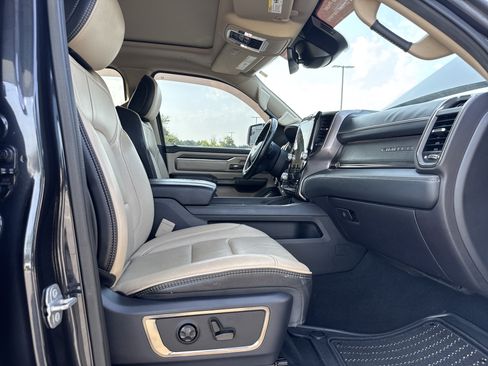 Used 2019 RAM 1500 Limited AWD/4WD image 32