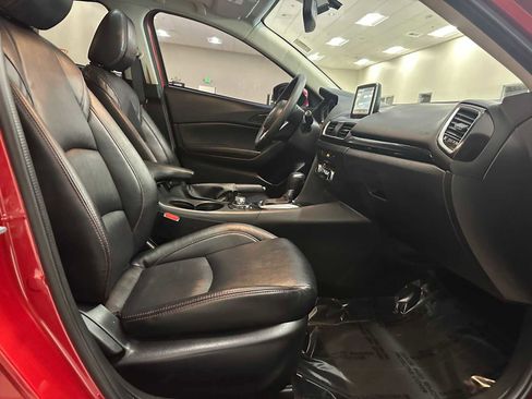 Used 2015 MAZDA MAZDA3 i Grand Touring image 28
