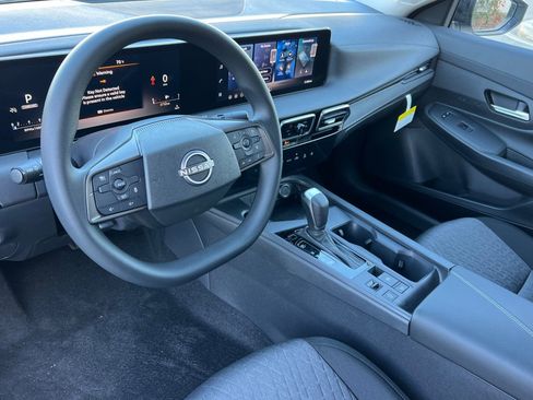 New 2026 Nissan Sentra SV w/ Floor Mat Package image 7