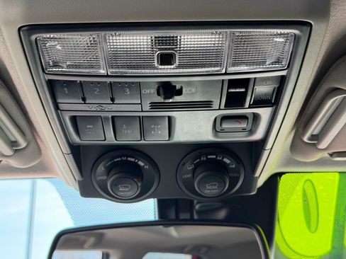 Used 2024 Toyota 4Runner TRD Off-Road Premium w/ Off Road Premium Plus Package image 29