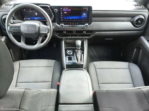 Used 2025 Chevrolet Colorado Trail Boss AWD/4WD image 14