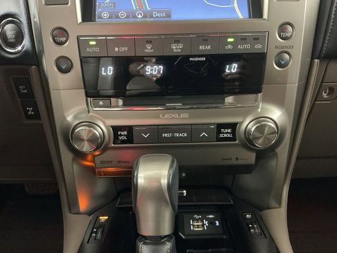Used 2021 Lexus GX 460 Premium w/ Premium Package AWD/4WD image 12