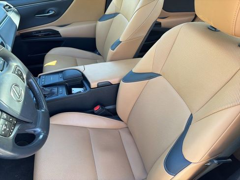 Used 2022 Lexus ES 350 w/ Premium Package image 21