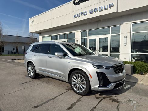 Used 2020 Cadillac XT6 Premium Luxury image 1