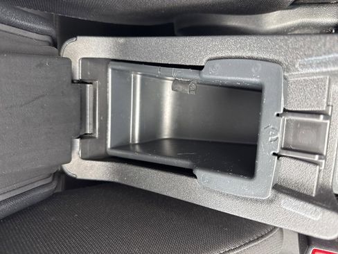 Used 2022 Ford EcoSport SE w/ SE Convenience Package image 19