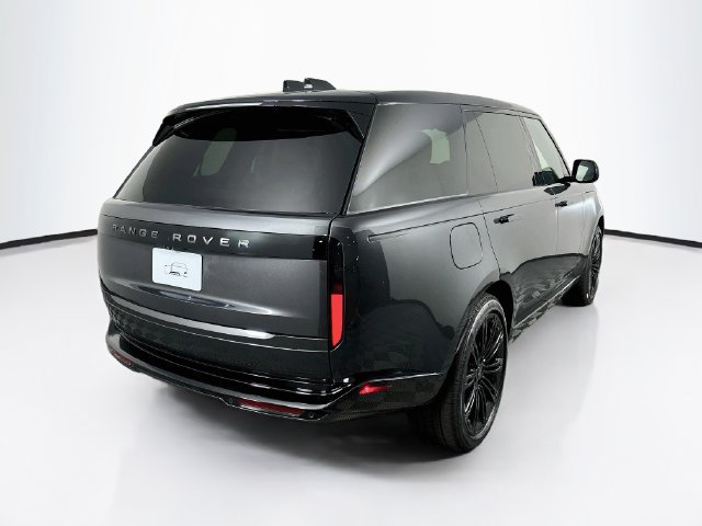 New 2027 Land Rover Range Rover Long Wheelbase SE AWD/4WD image 5