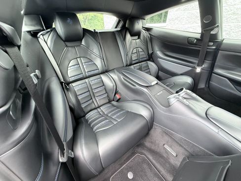 Used 2019 Ferrari GTC4Lusso AWD/4WD image 31
