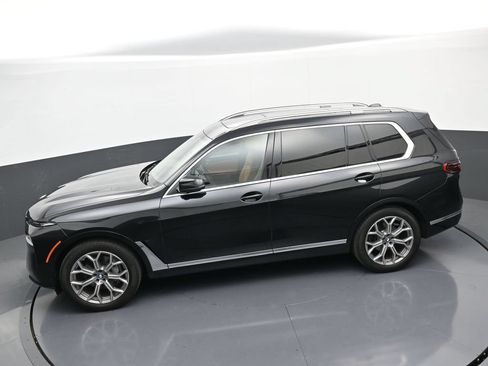 Used 2024 BMW X7 xDrive40i AWD/4WD image 35
