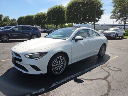 Used 2023 Mercedes-Benz CLA 250 4MATIC image 4