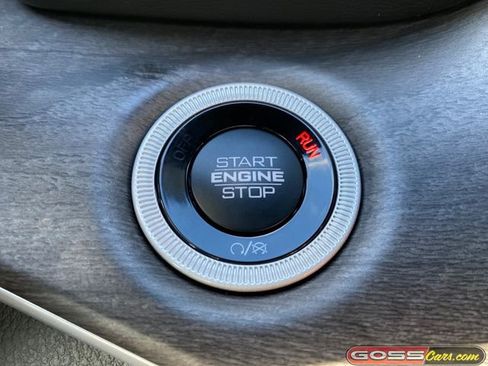 New 2025 Jeep Grand Cherokee Limited w/ Black Appearance Package image 10