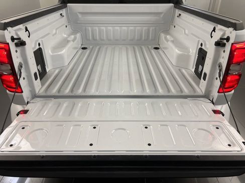 New 2025 Ford Maverick Lobo image 30