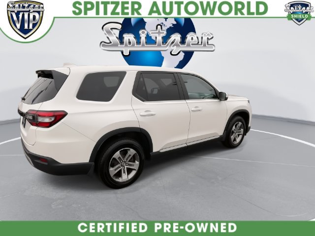 Used 2025 Honda Pilot EX-L image 10