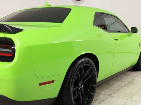 Used 2023 Dodge Challenger SRT Hellcat w/ Driver Convenience Group RWD image 40