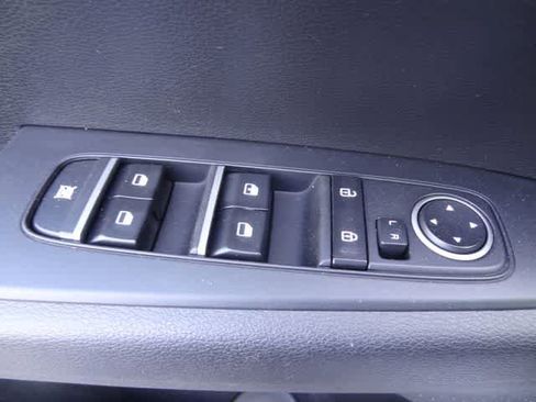 Used 2023 Kia Forte LXS FWD image 13