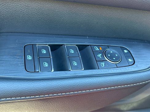 New 2026 Nissan Armada SL image 27