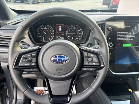 Certified 2025 Subaru Forester Premium AWD/4WD image 17
