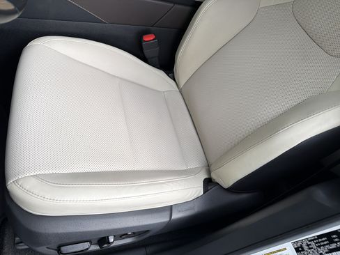 Used 2023 Lexus RX 350 Premium w/ Cold Area Package FWD image 15