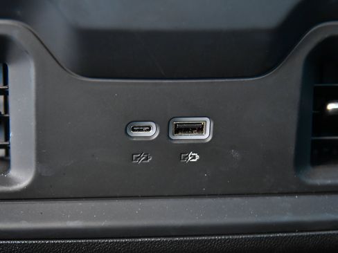 Used 2025 Chevrolet Silverado 1500 LT w/ LPO, Dark Essentials Package AWD/4WD image 40