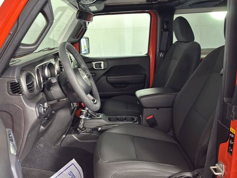 Used 2023 Jeep Wrangler Sport AWD/4WD image 22