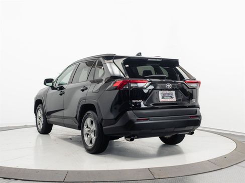 Certified 2019 Toyota RAV4 XLE w/ Convenience Package AWD/4WD image 9