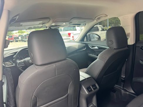 Used 2023 Buick Envision Preferred FWD image 10