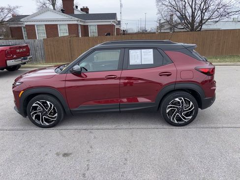 Used 2024 Chevrolet TrailBlazer RS w/ Convenience Package image 2