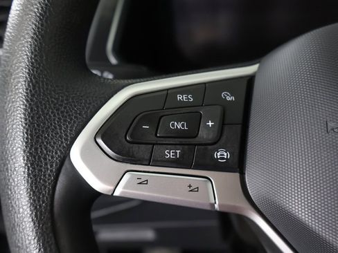 Used 2023 Volkswagen Tiguan S image 36